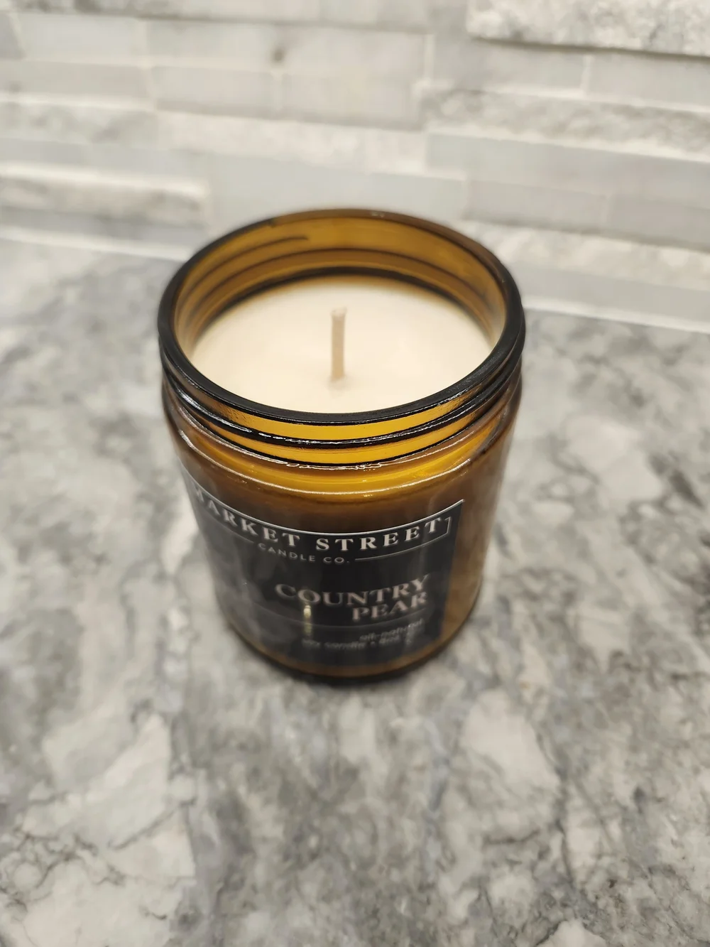 Market Street Candle Co Country Pear 8 oz Soy Candle NEW
